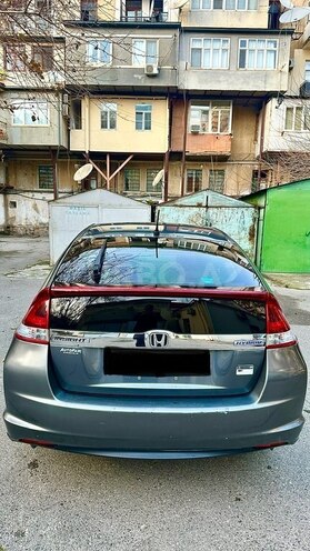 Honda Insight-2