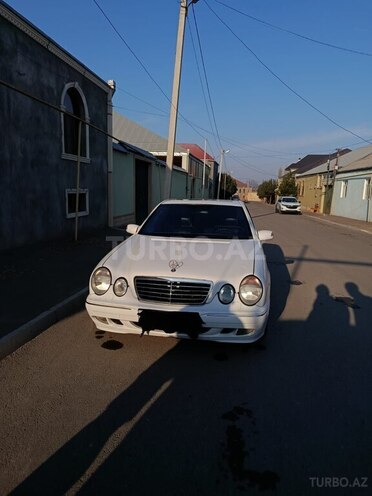 Mercedes E 430-1