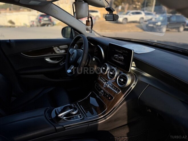 Mercedes C 300 2015, 136,000 km - 2.0 л - Bakı