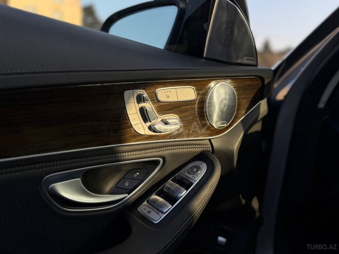 Mercedes C 300 2015, 136,000 km - 2.0 л - Bakı