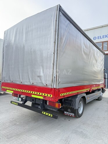 Mercedes Atego 818-6