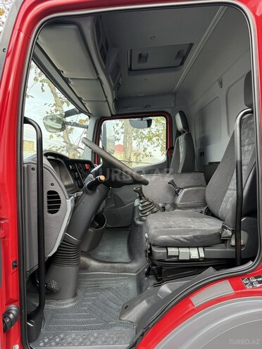 Mercedes Atego 818-12