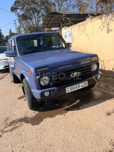 LADA (VAZ) Niva 2015, 150,000 km - 1.7 л - Astara