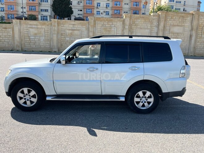 Mitsubishi Pajero 2008, 270,000 km - 3.0 l - Bakı