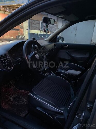 Volkswagen Jetta 2003, 200,000 km - 2.0 l - Bakı