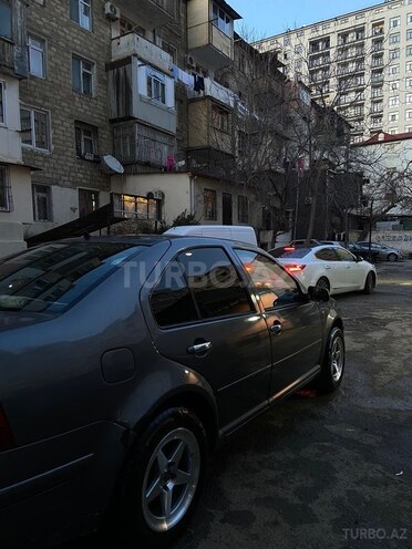 Volkswagen Jetta 2003, 200,000 km - 2.0 l - Bakı