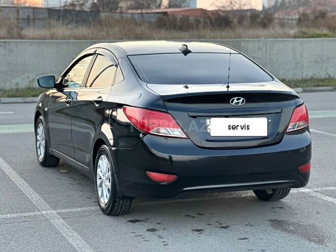 Hyundai Accent 2013, 293,000 km - 1.6 l - Bakı