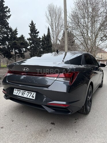 Hyundai Elantra 2022, 31,600 km - 2.0 l - Bakı