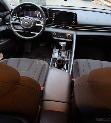 Hyundai Elantra 2022, 31,600 km - 2.0 l - Bakı
