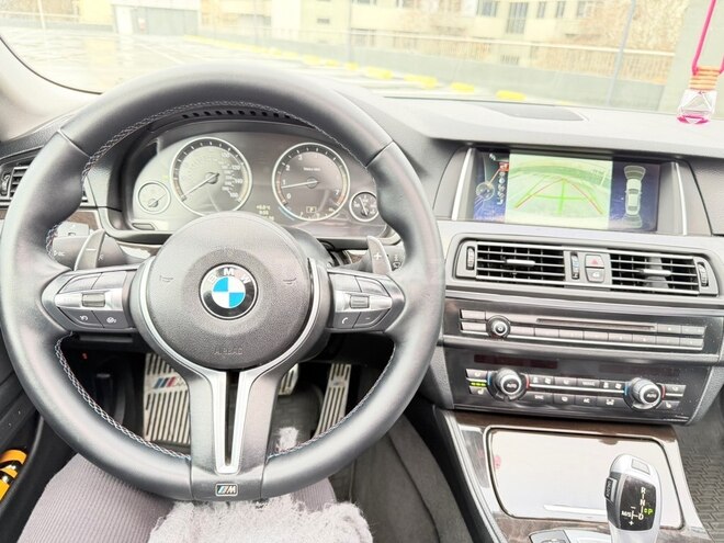 BMW 528-7