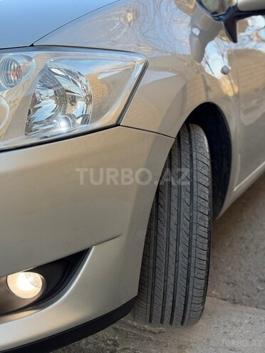 Toyota Auris 2009, 245,751 km - 1.4 l - Gəncə