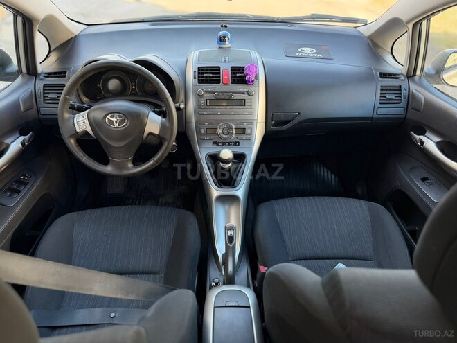 Toyota Auris 2009, 245,751 km - 1.4 l - Gəncə