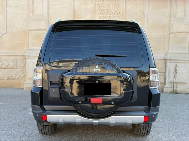 Mitsubishi Pajero 2007, 265,000 km - 3.0 л - Bakı