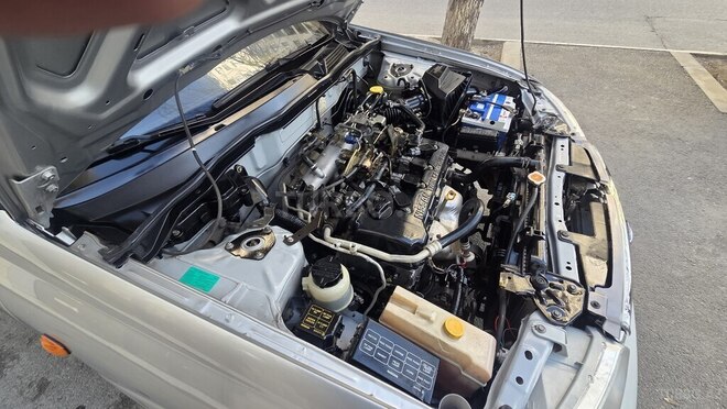 Nissan Sunny 2008, 178,072 km - 1.3 l - Bakı