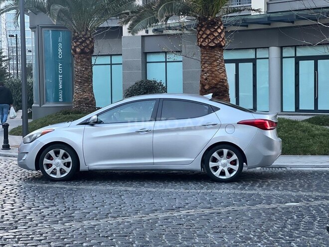 Hyundai Elantra 2013, 235,767 km - 1.8 л - Bakı