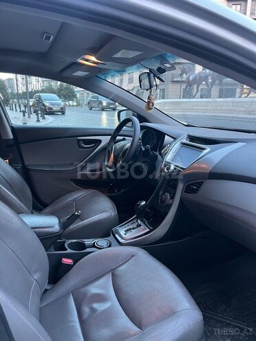 Hyundai Elantra 2013, 235,767 km - 1.8 л - Bakı
