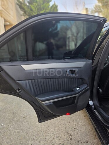 Mercedes E 350 2009, 221,000 km - 3.5 l - Bakı