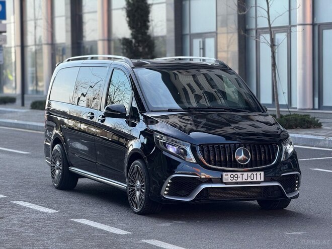 Mercedes V 250 2015, 330,000 km - 2.1 л - Bakı