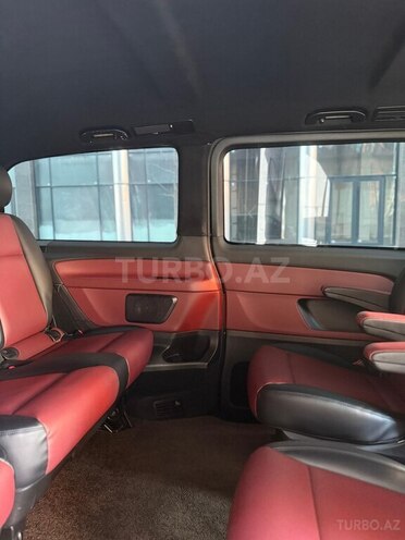 Mercedes V 250 2015, 330,000 km - 2.1 л - Bakı