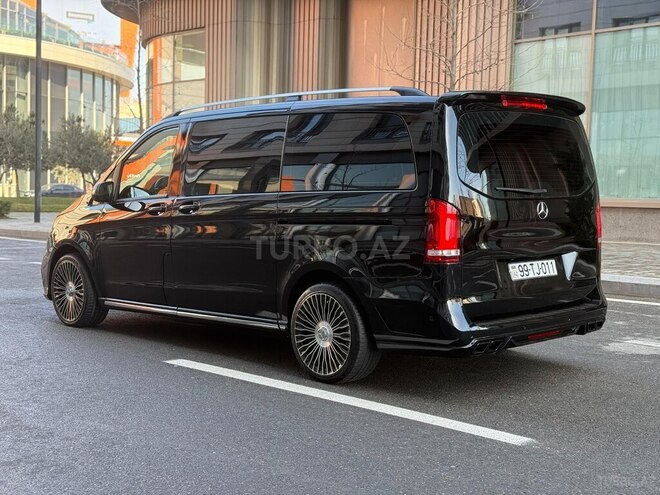 Mercedes V 250 2015, 330,000 km - 2.1 л - Bakı