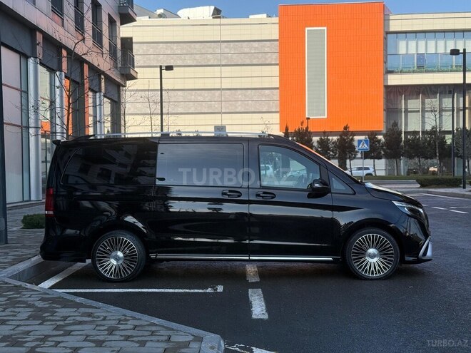 Mercedes V 250 2015, 330,000 km - 2.1 л - Bakı