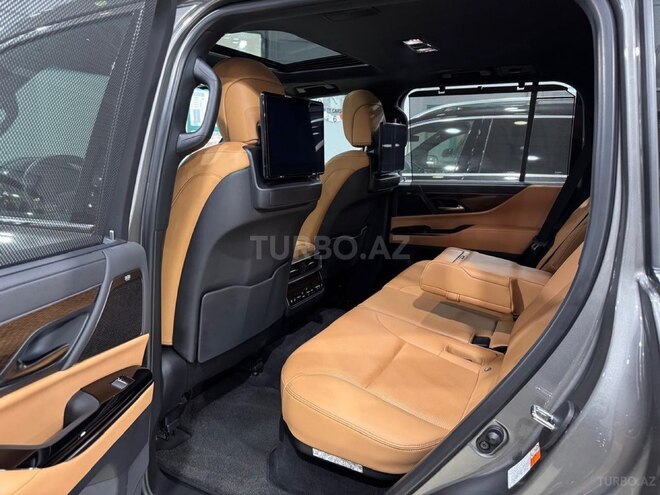 Lexus LX 600-11