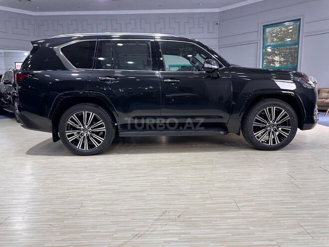Lexus LX 600-5