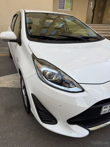 Toyota Aqua 2019, 88,000 km - 1.5 l - Bakı