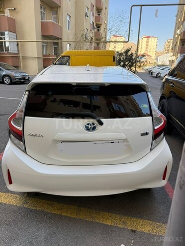 Toyota Aqua 2019, 88,000 km - 1.5 l - Bakı