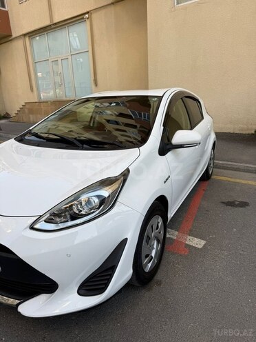 Toyota Aqua 2019, 88,000 km - 1.5 l - Bakı