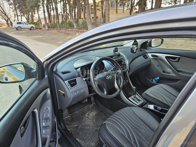 Hyundai Elantra 2013, 194,566 km - 1.8 l - Bakı