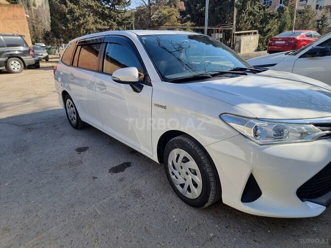 Toyota Corolla Fielder 2019, 180,000 km - 1.5 л - Bakı