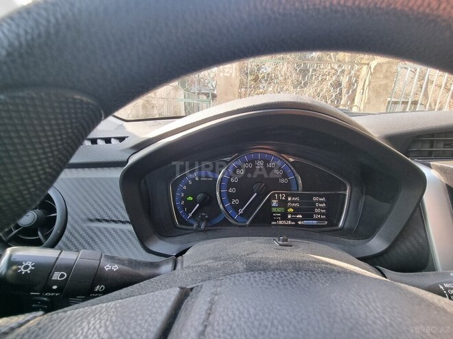 Toyota Corolla Fielder 2019, 180,000 km - 1.5 л - Bakı
