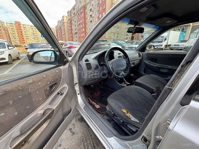 Hyundai Accent 2001, 240,000 km - 1.6 л - Bakı