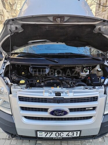 Ford Transit 2009, 194,000 km - 2.4 л - Bakı