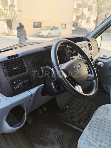 Ford Transit 2009, 194,000 km - 2.4 л - Bakı