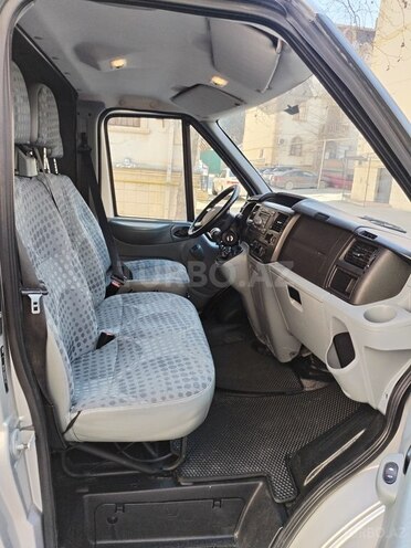 Ford Transit 2009, 194,000 km - 2.4 л - Bakı