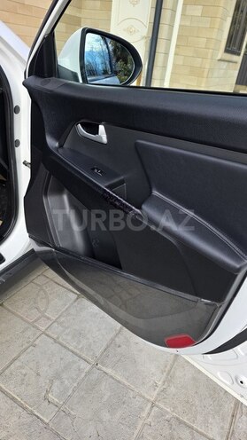Kia Sportage 2012, 93,000 km - 2.4 l - Qax