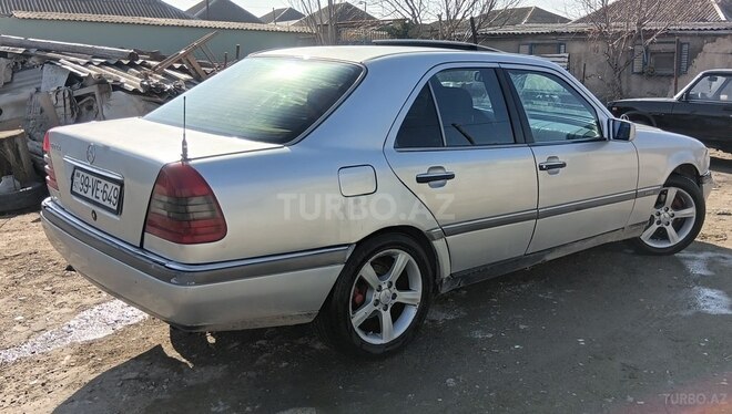 Mercedes C 200 1995, 358,000 km - 2.0 л - Bakı