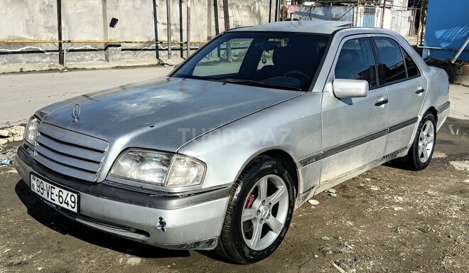 Mercedes C 200 1995, 358,000 km - 2.0 л - Bakı