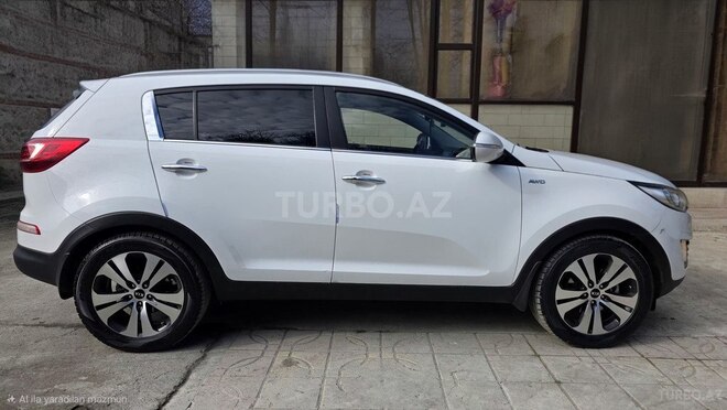 Kia Sportage 2012, 93,000 km - 2.4 l - Qax