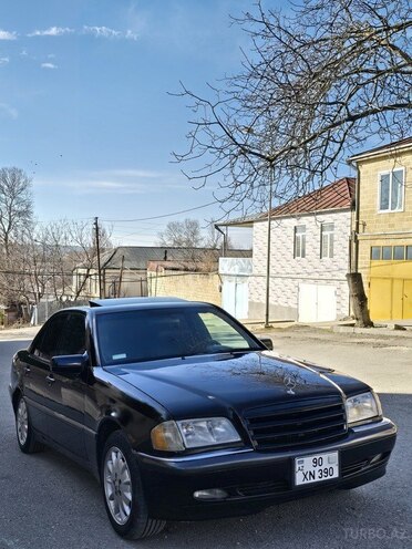 Mercedes C 230 1999, 242,210 km - 2.3 l - Şamaxı