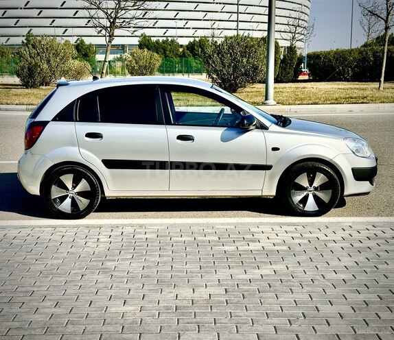 Kia Pride-5
