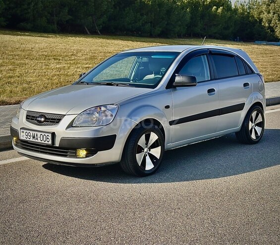 Kia Pride-3