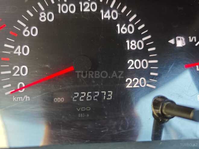 Toyota Corolla 2004, 226,273 km - 1.4 l - Bakı