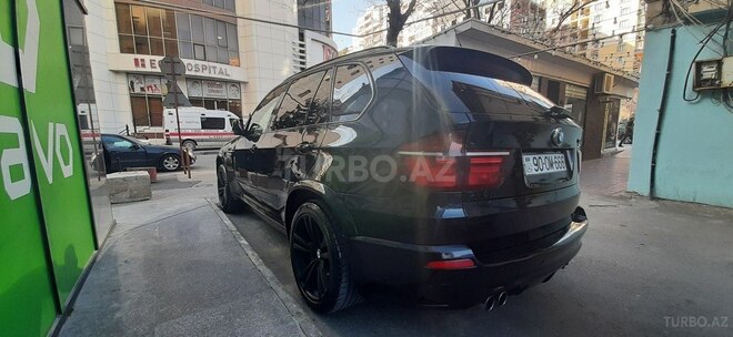 BMW X5 M 2010, 303,000 km - 4.4 l - Bakı
