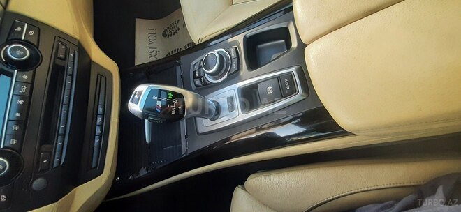 BMW X5 M 2010, 303,000 km - 4.4 l - Bakı