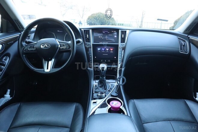 Infiniti Q50-7