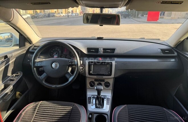 Volkswagen Passat 2005, 220,345 km - 2.0 л - Bakı