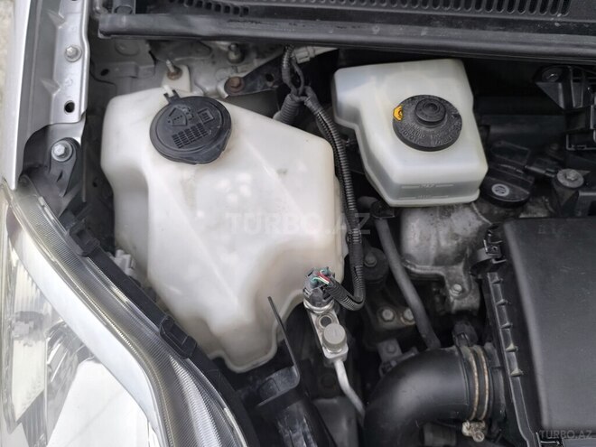 Toyota Prius 2008, 300,000 km - 1.5 l - Bakı